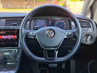 2019 Volkswagen Golf