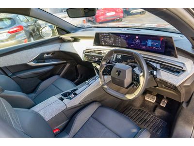 2025 Peugeot 3008