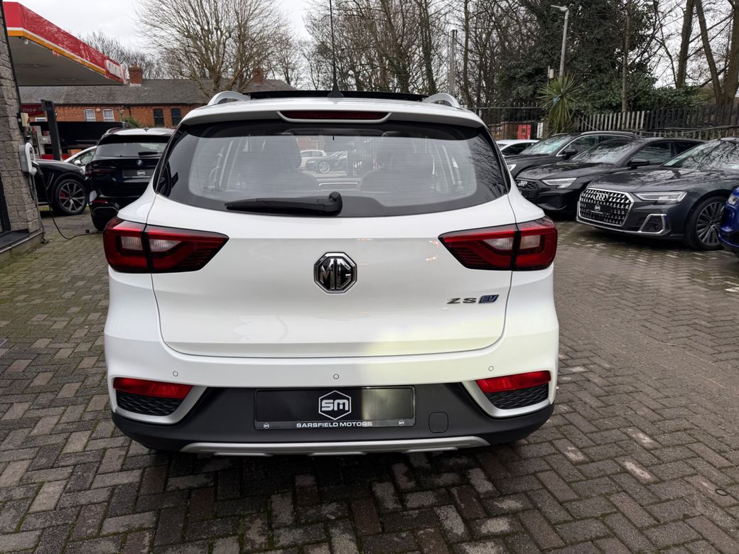 2020 MG ZS