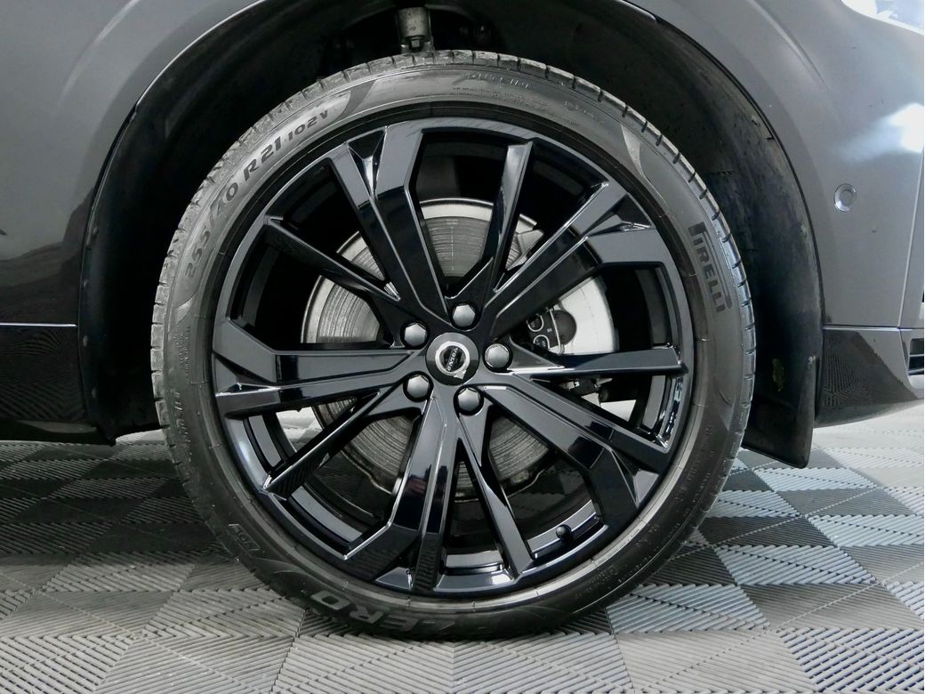 2025 Volvo XC60