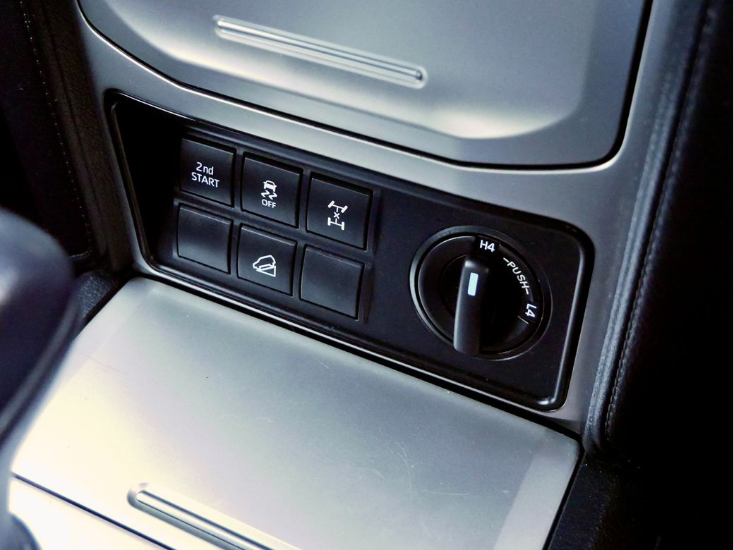 2023 Toyota Landcruiser
