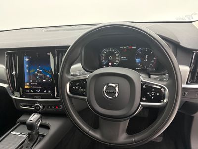 2021 Volvo S90