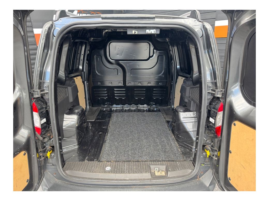 2020 Ford Transit Courier