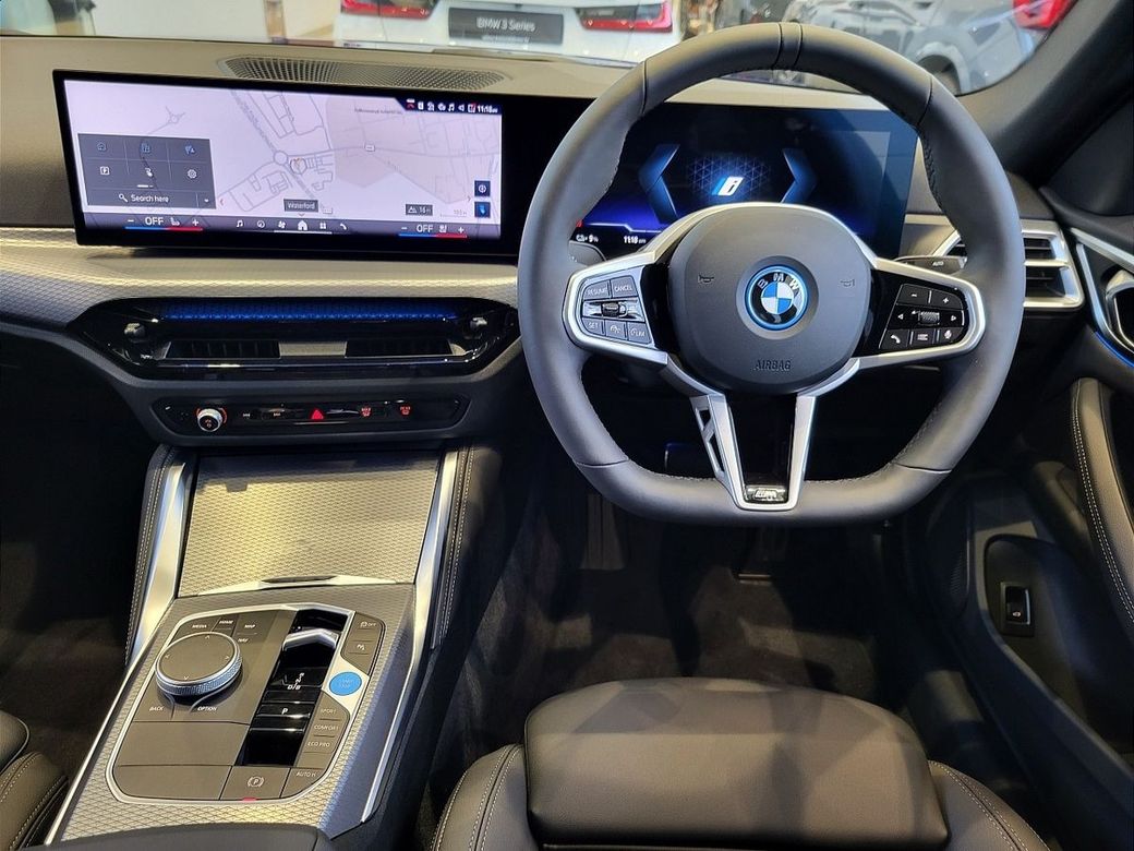 2025 BMW i4