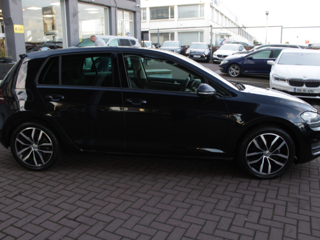 2017 Volkswagen Golf