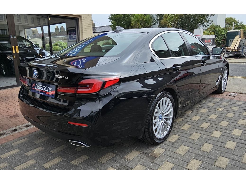 2022 BMW 5 Series