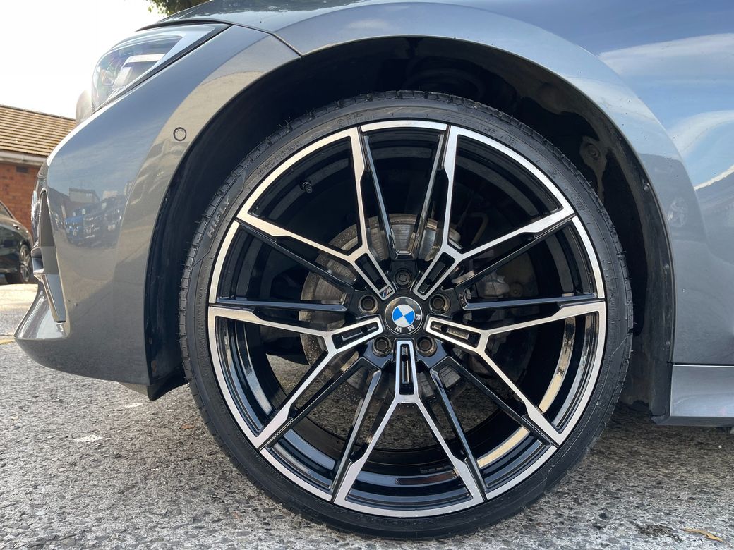 2022 BMW 3 Series