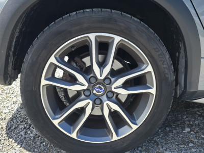 2018 Volvo V60 Cross Country
