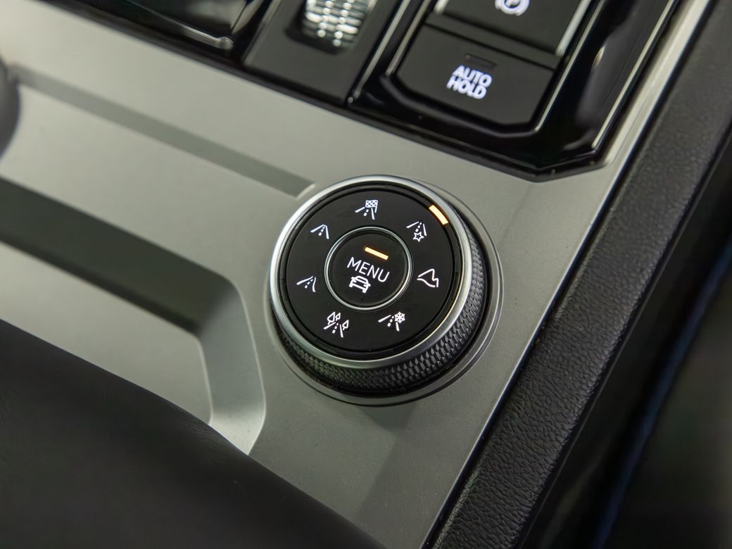 2021 Volkswagen Touareg