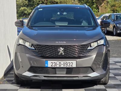 2023 Peugeot 5008