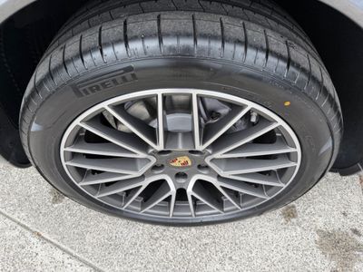 2023 Porsche Cayenne