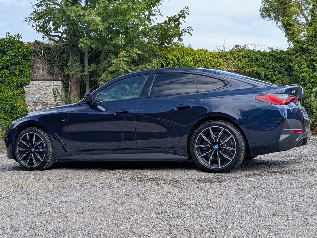 2022 BMW i4