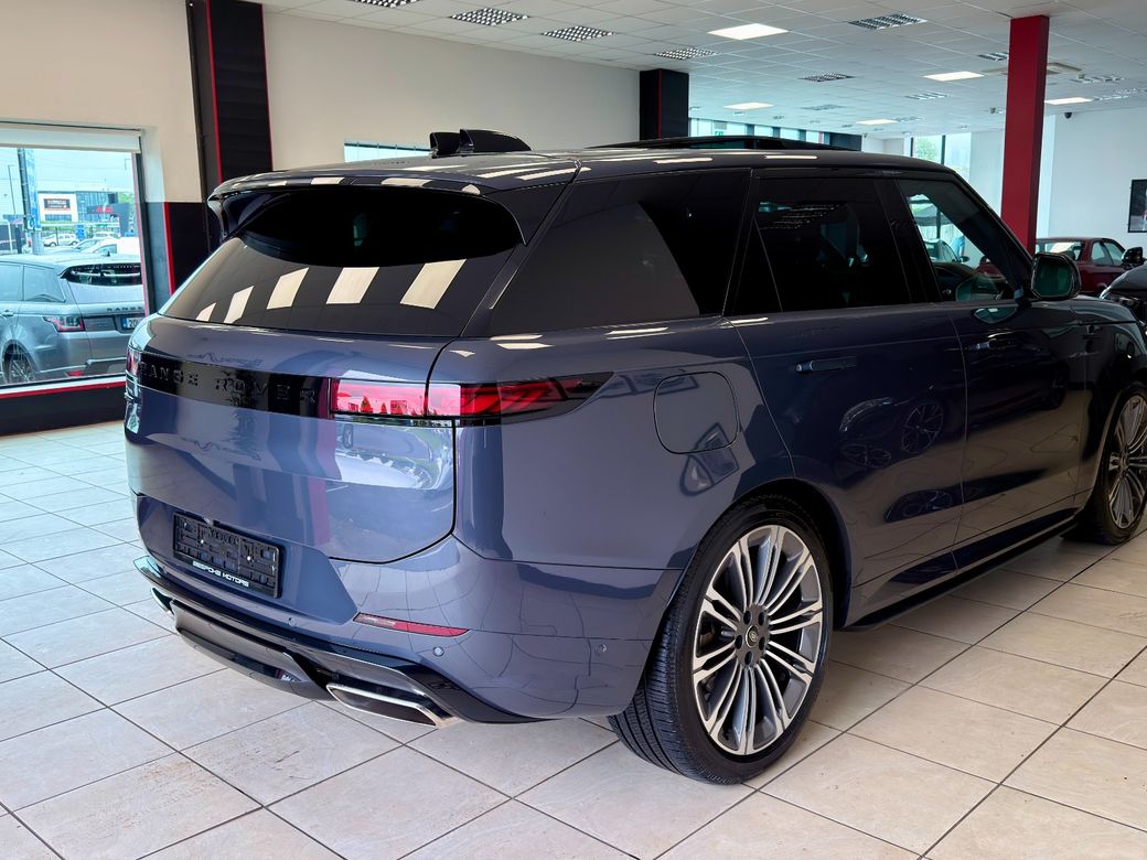 2025 Land Rover Range Rover Sport