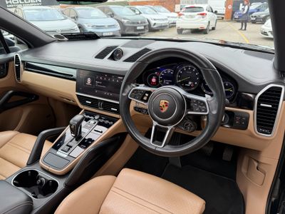 2022 Porsche Cayenne
