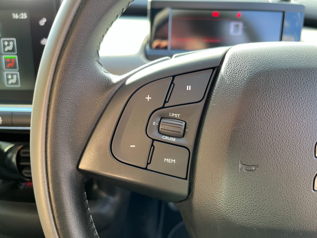 2015 Citroen C4 Cactus