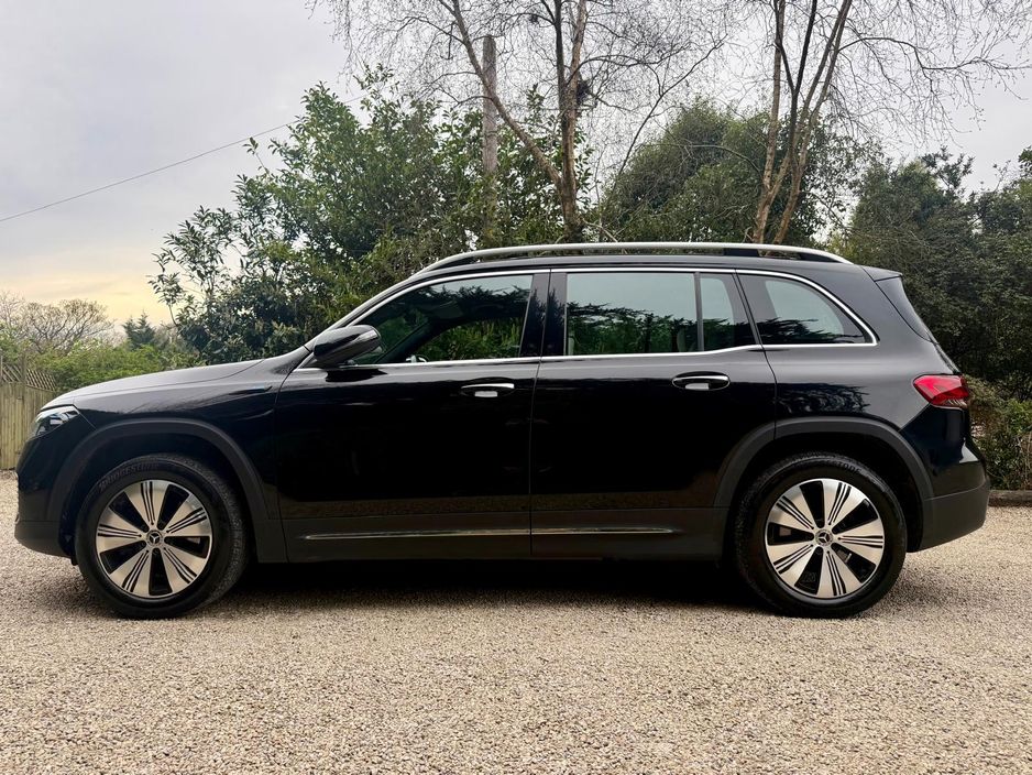 2022 Mercedes-Benz EQB