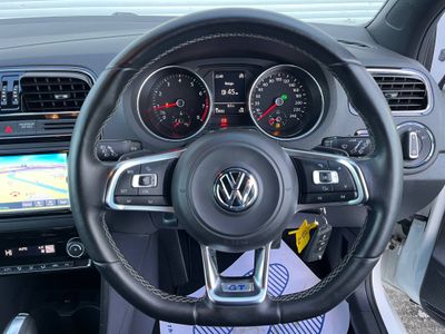 2015 Volkswagen Polo