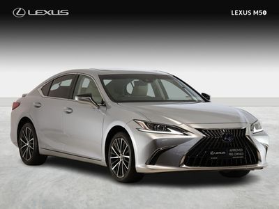 2022 Lexus ES 300h