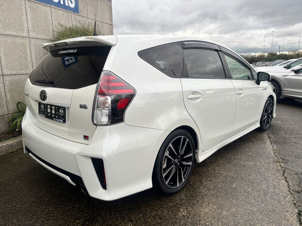 2018 Toyota Prius Alpha