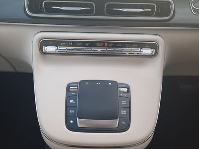 2026 Mercedes-Benz V Class