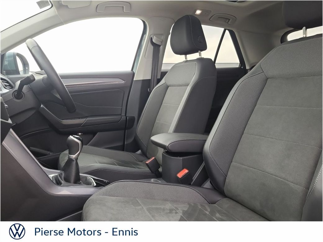 2025 Volkswagen T-Roc