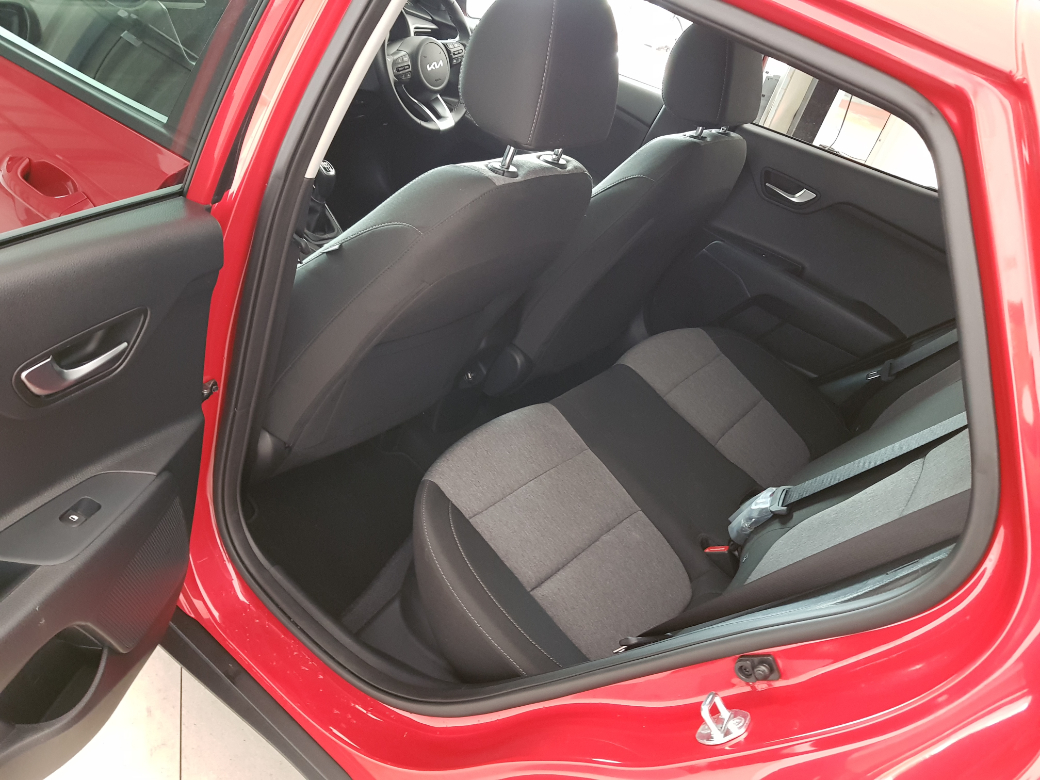 2025 Kia Stonic