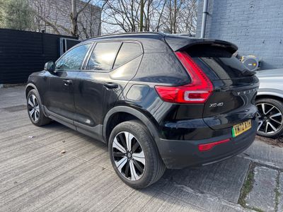2023 Volvo XC40