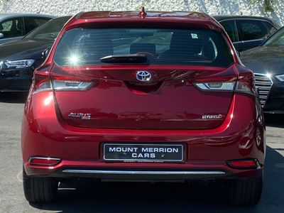 2017 Toyota Auris