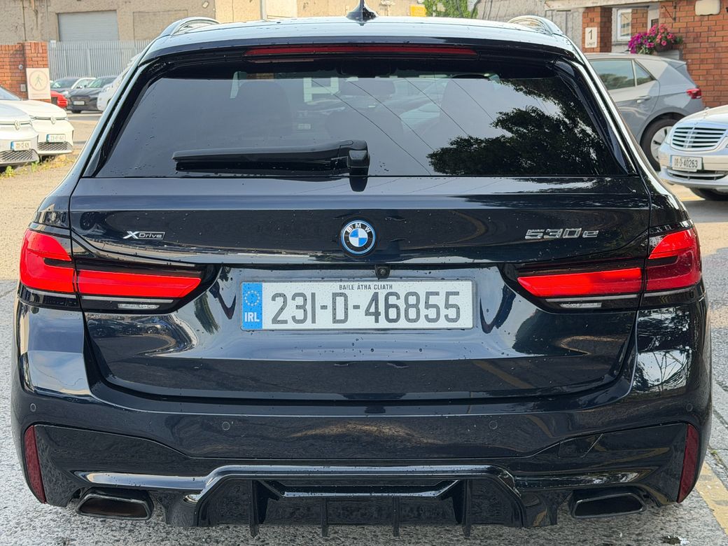 2023 BMW 530