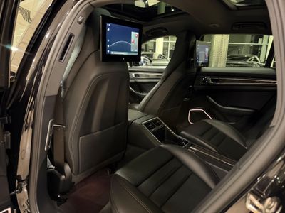 2023 Porsche Panamera