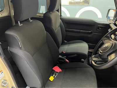 2023 Suzuki Jimny