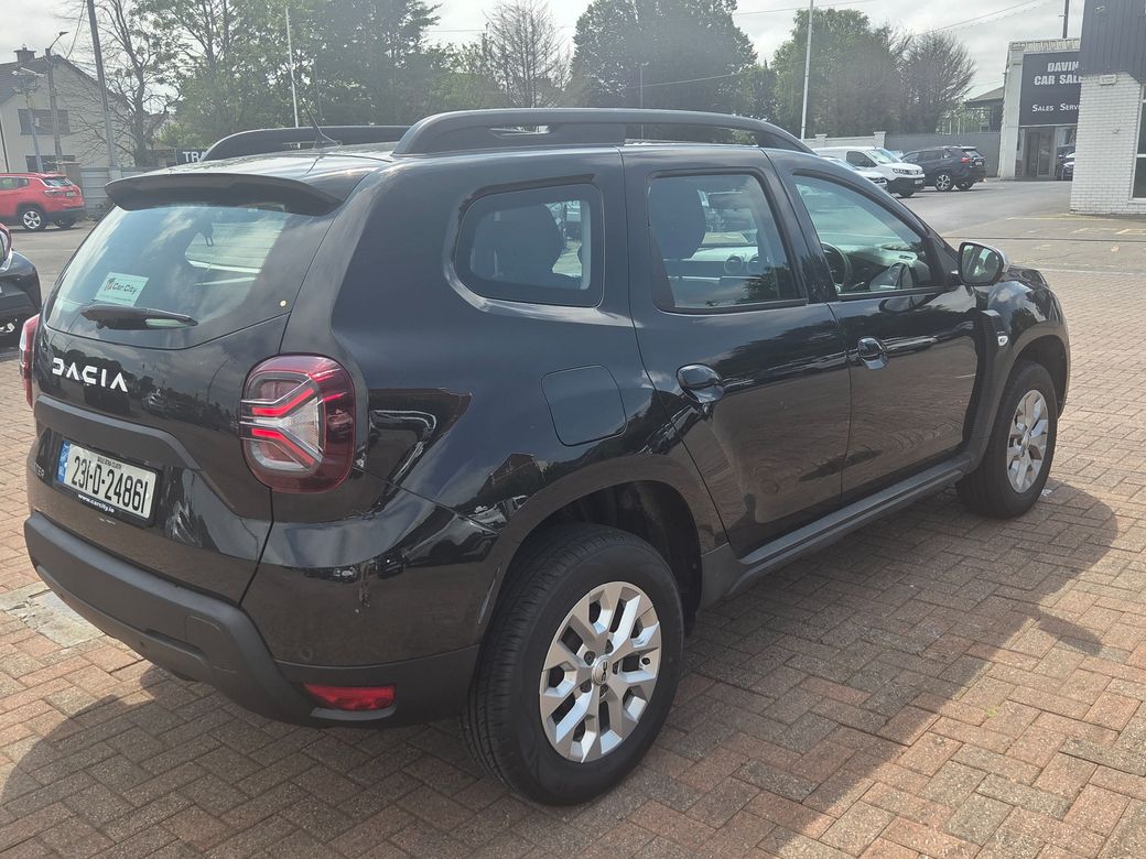 2023 Dacia Duster