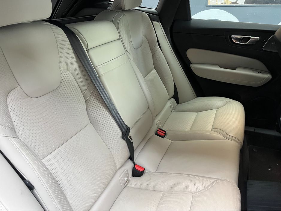2020 Volvo XC60