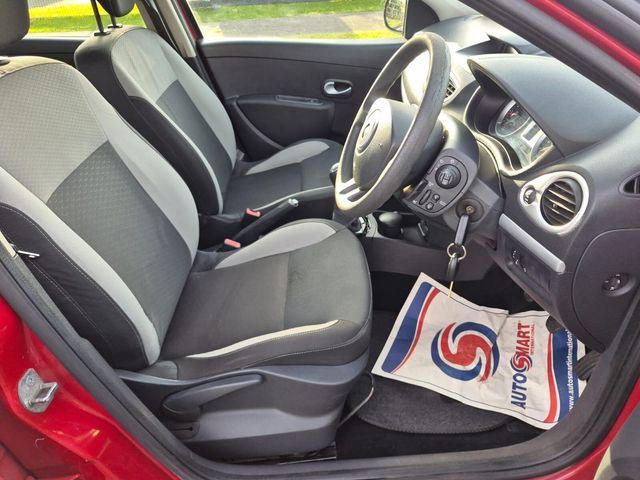 2011 Renault Clio