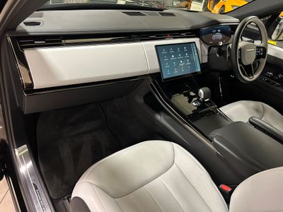 2024 Land Rover Range Rover Sport