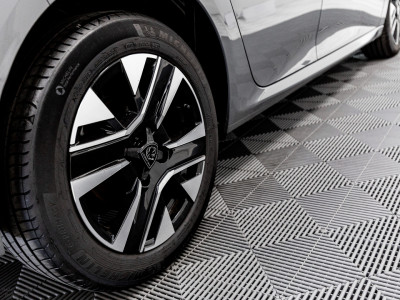 2024 Peugeot 208