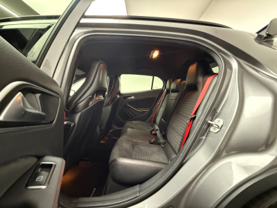 2015 Mercedes-Benz GLA Class