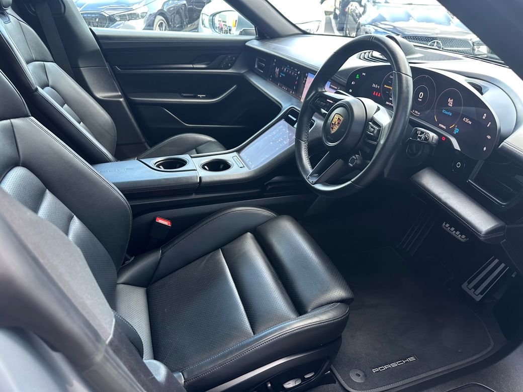 2023 Porsche Taycan