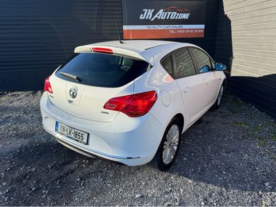 2013 Opel Astra