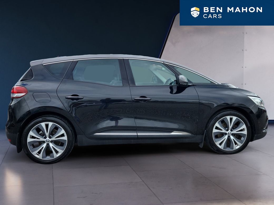 2017 Renault Scenic