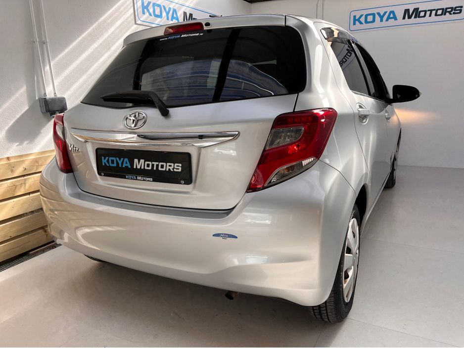 2016 Toyota Vitz
