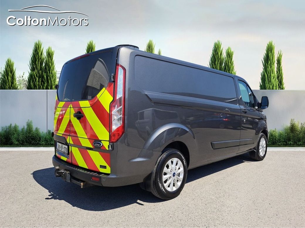 2024 Ford Transit Custom
