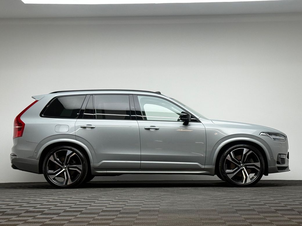 2023 Volvo XC90