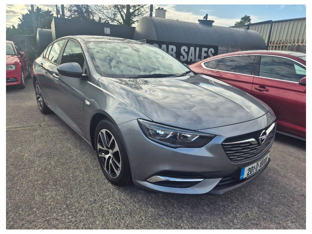2020 Opel Insignia