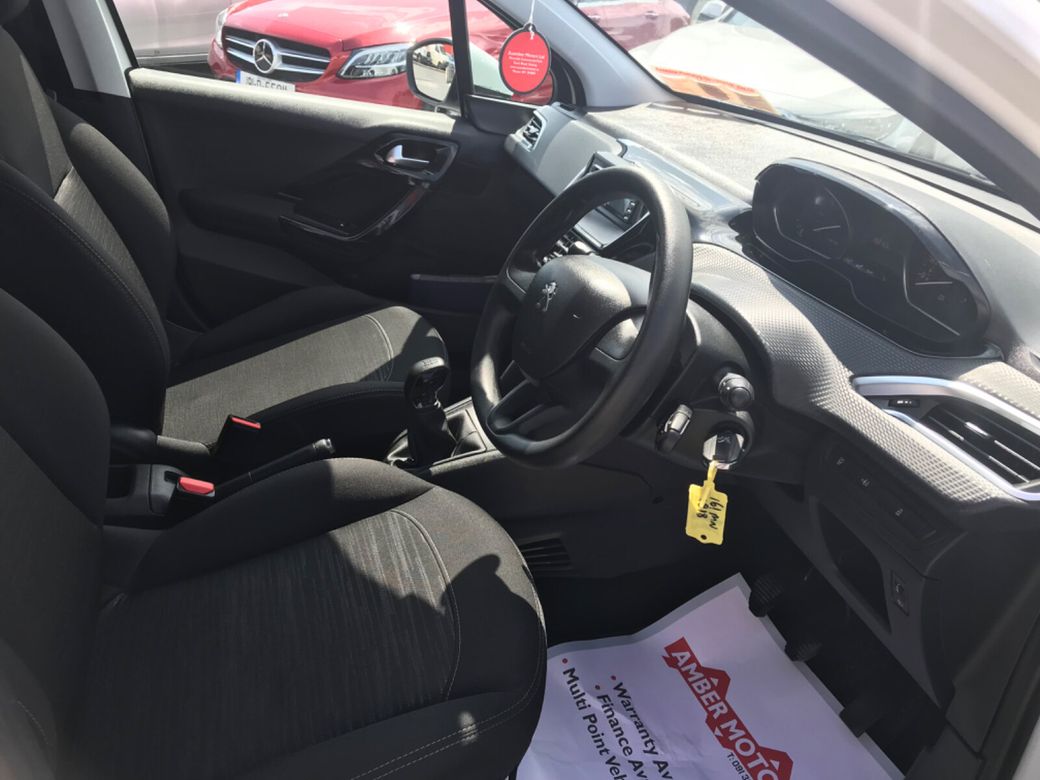 2016 Peugeot 208