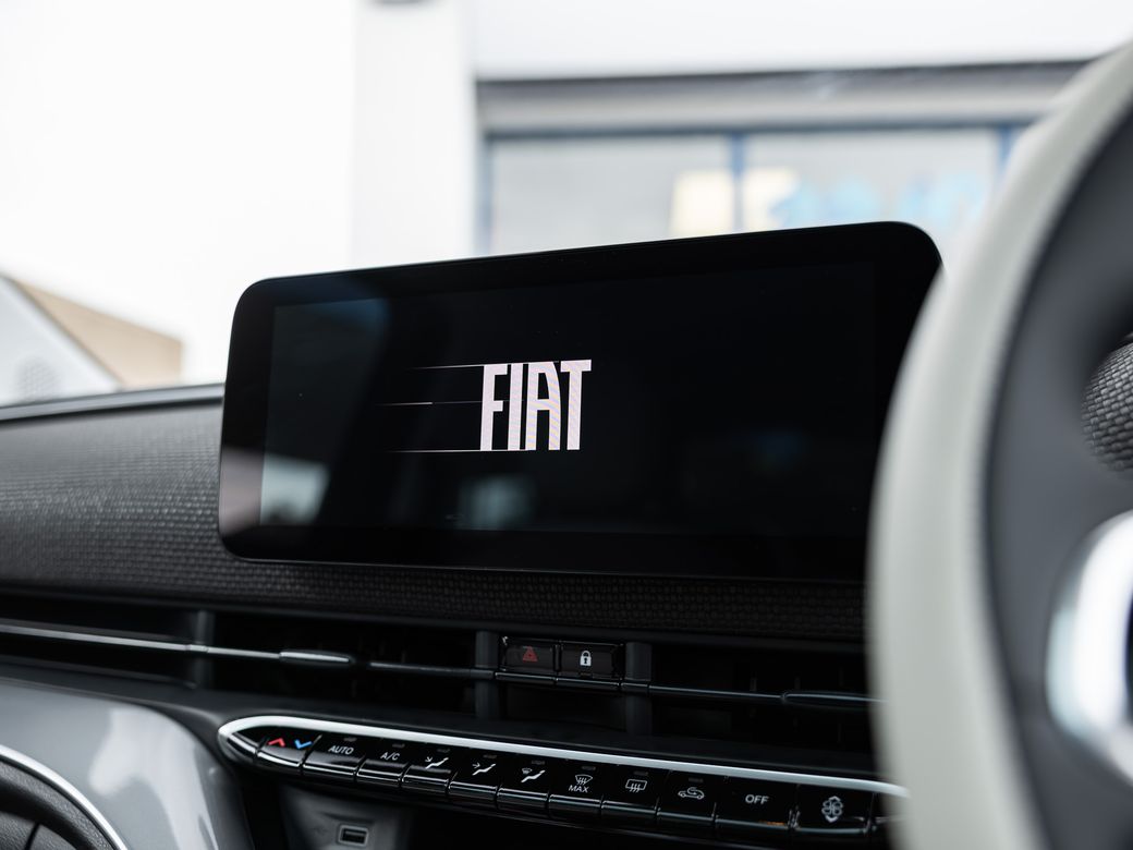 2025 Fiat 500