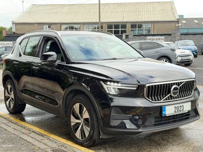 2023 Volvo XC40
