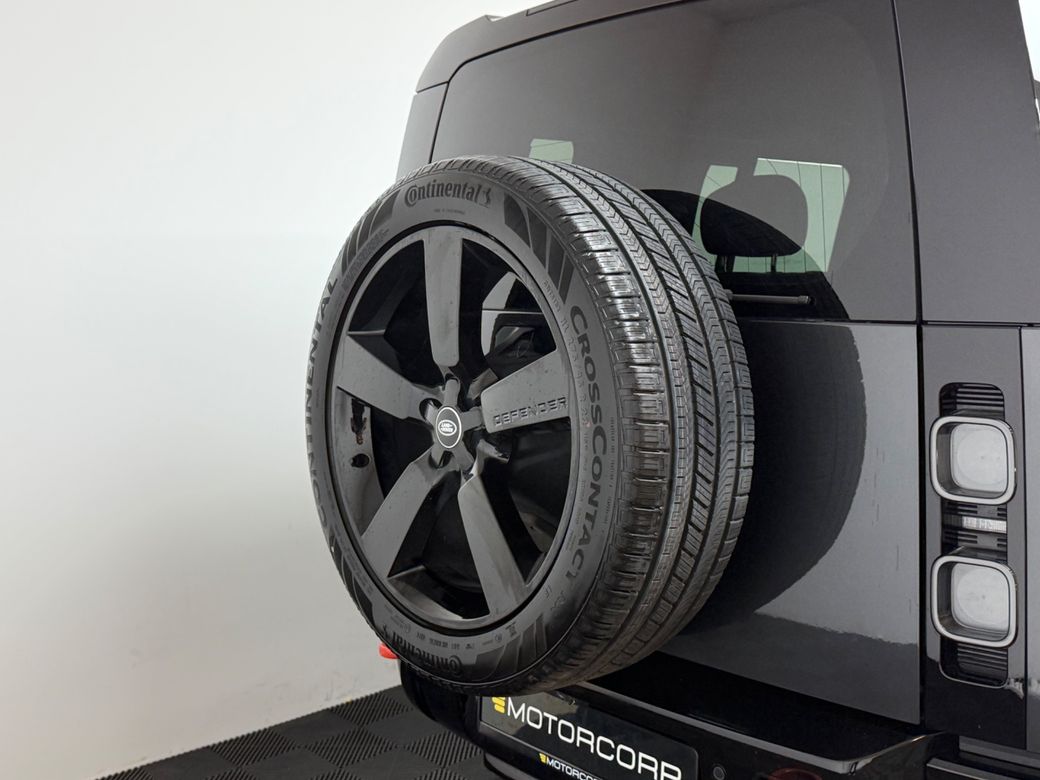 2025 Land Rover Defender