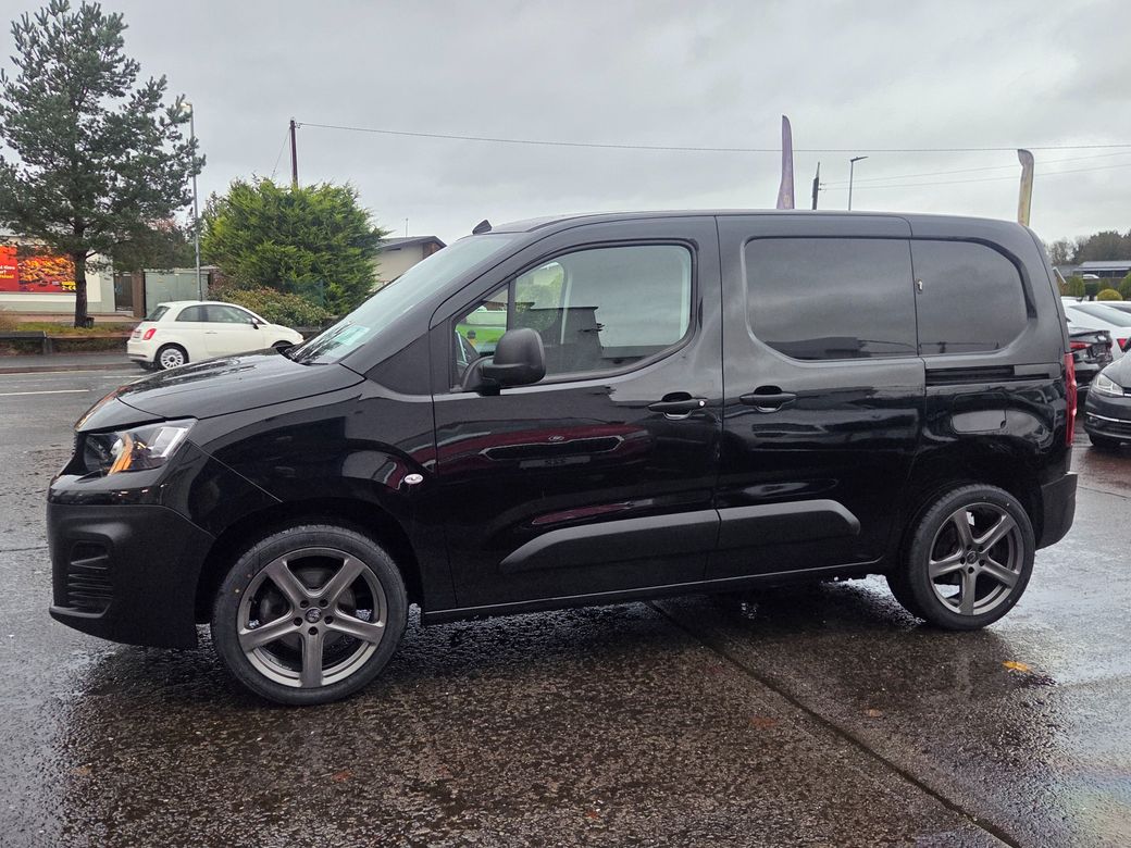 2021 Peugeot Partner