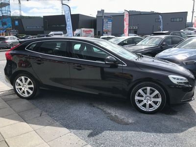 2018 Volvo V40